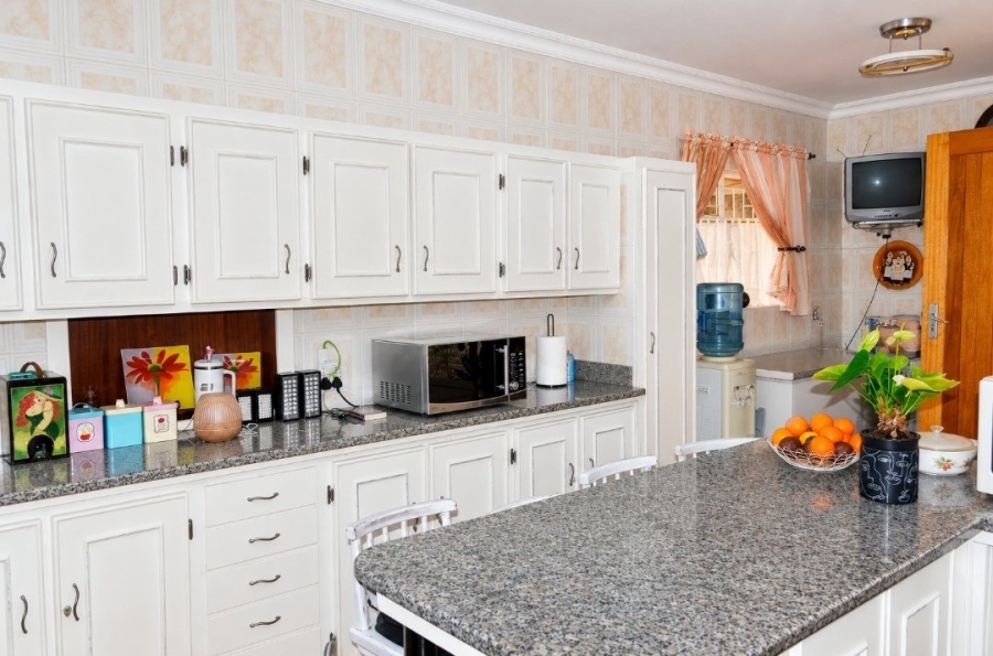 4 Bedroom Property for Sale in Wilkeville North West